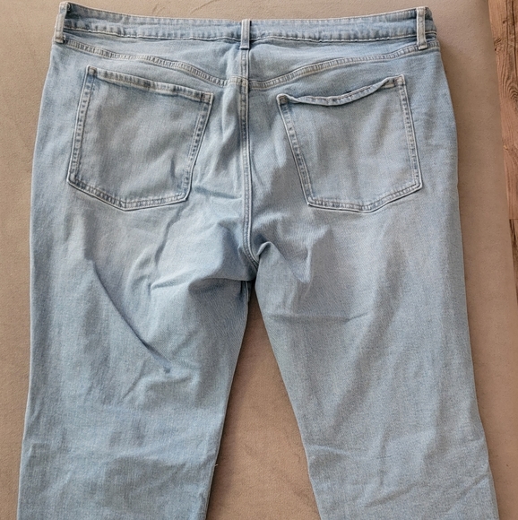 Old navy distressed denim - Picture 3 of 5